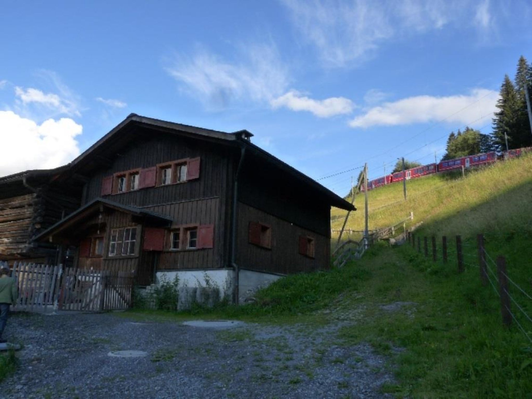 interhome-Maiensäss Cavadürli Appartement/Fewo, Dusche oder Bad, WC 5-Zimmerwohnung