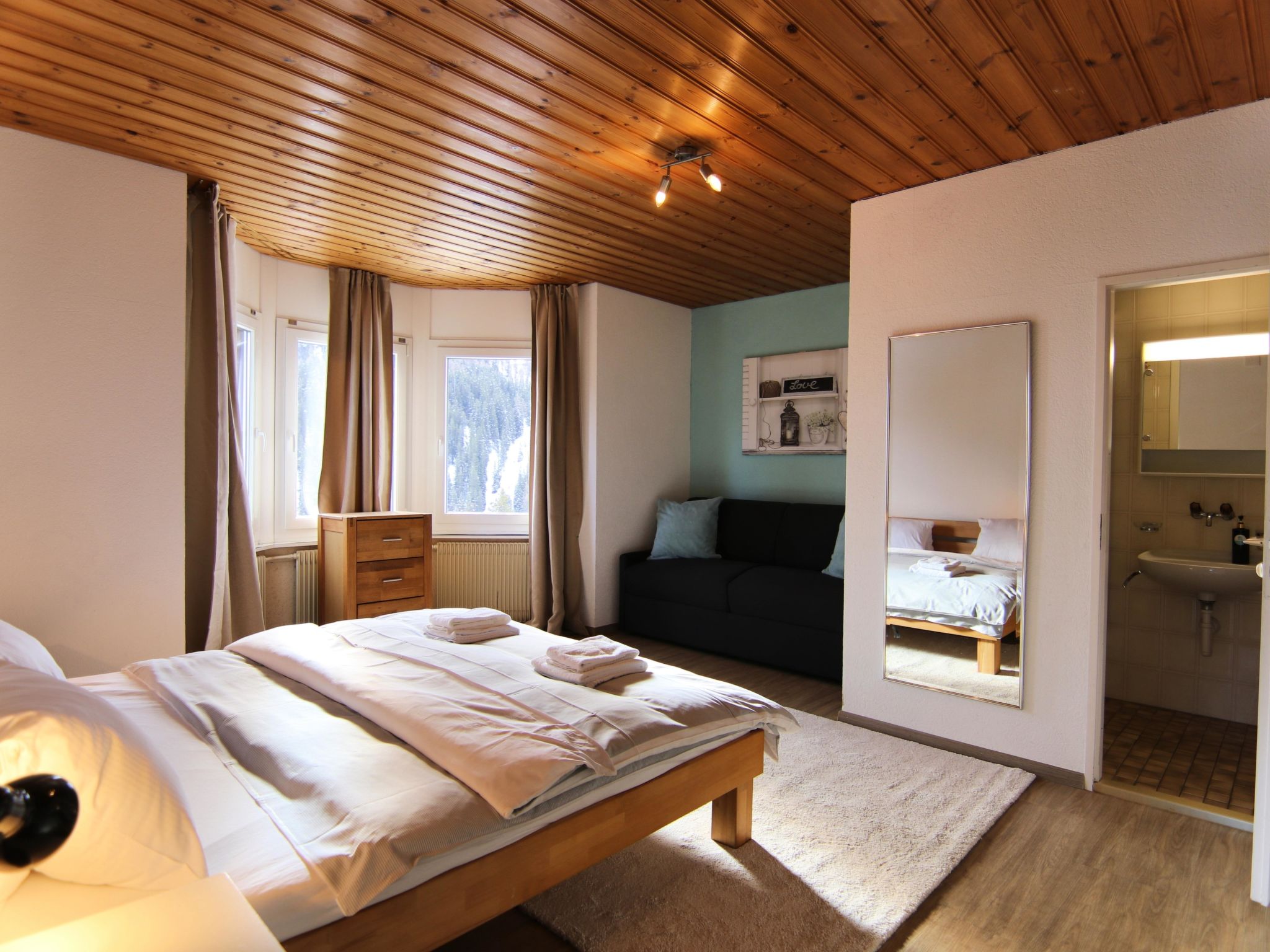 interhome-Miraflor Carmen by Arosa Holiday Appartement/Fewo, Bad, WC, 6-Bettwohnung