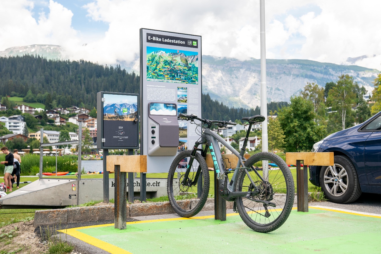 E-Bike Ladestation Laaxersee Parkplatz