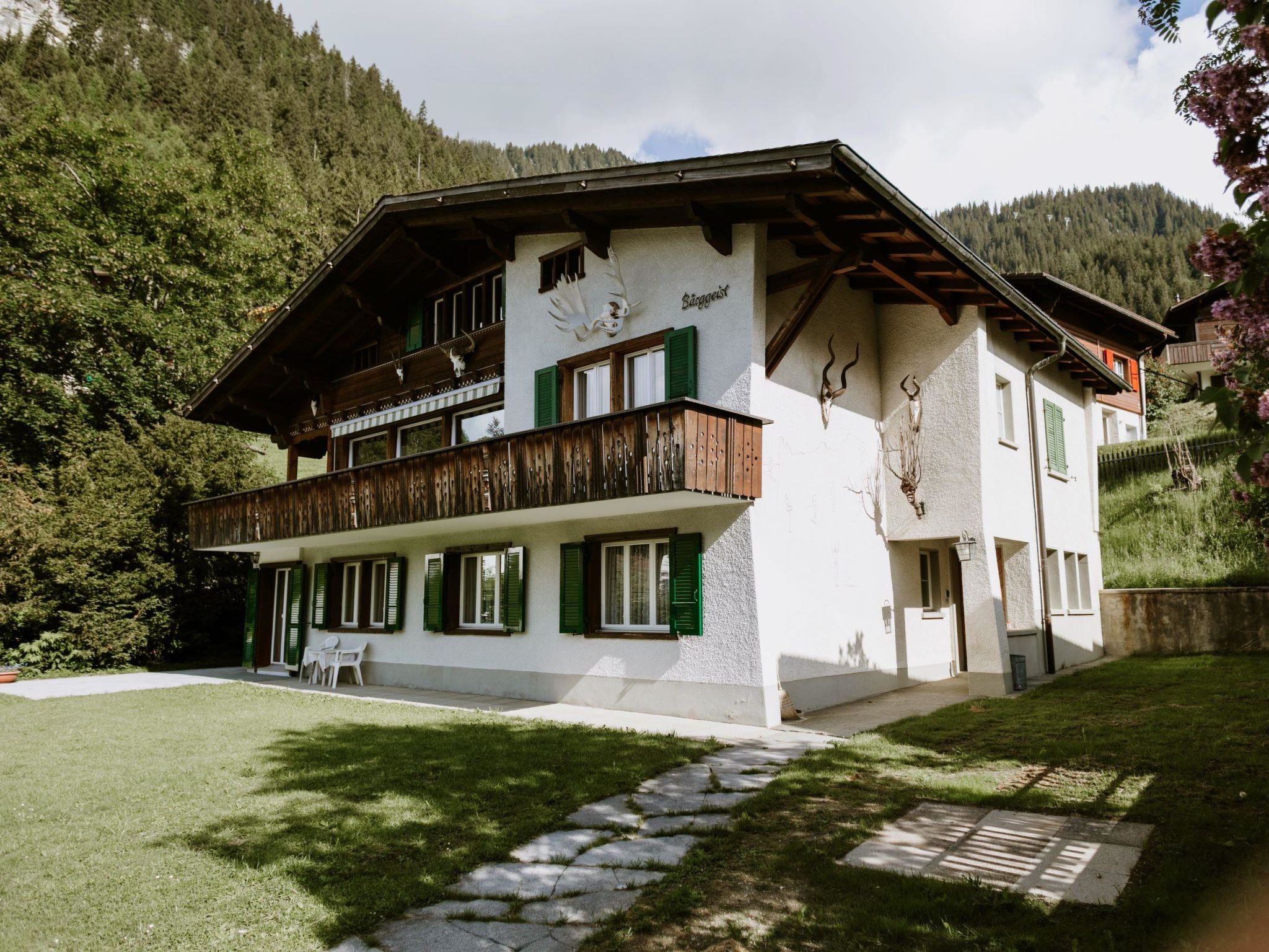 interhome-Bärggeist, Gruebiweg 8, Adelboden Appartement/Fewo, Dusche und Bad, WC, 4 oder m