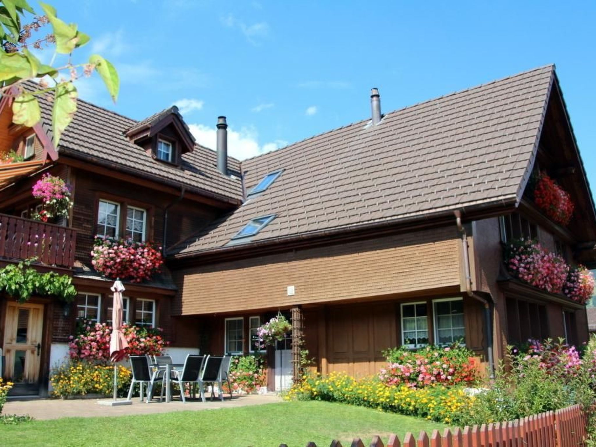 interhome-Gemütliche und geräumige Ferienwohnung