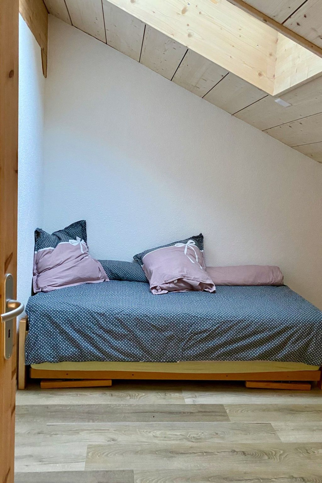 interhome-Gîte - Le Cras, (Soubey),