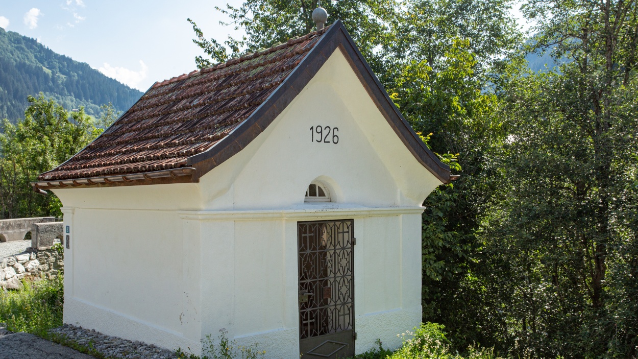 Chapel St. Nikolaus / S. Clau, Danis