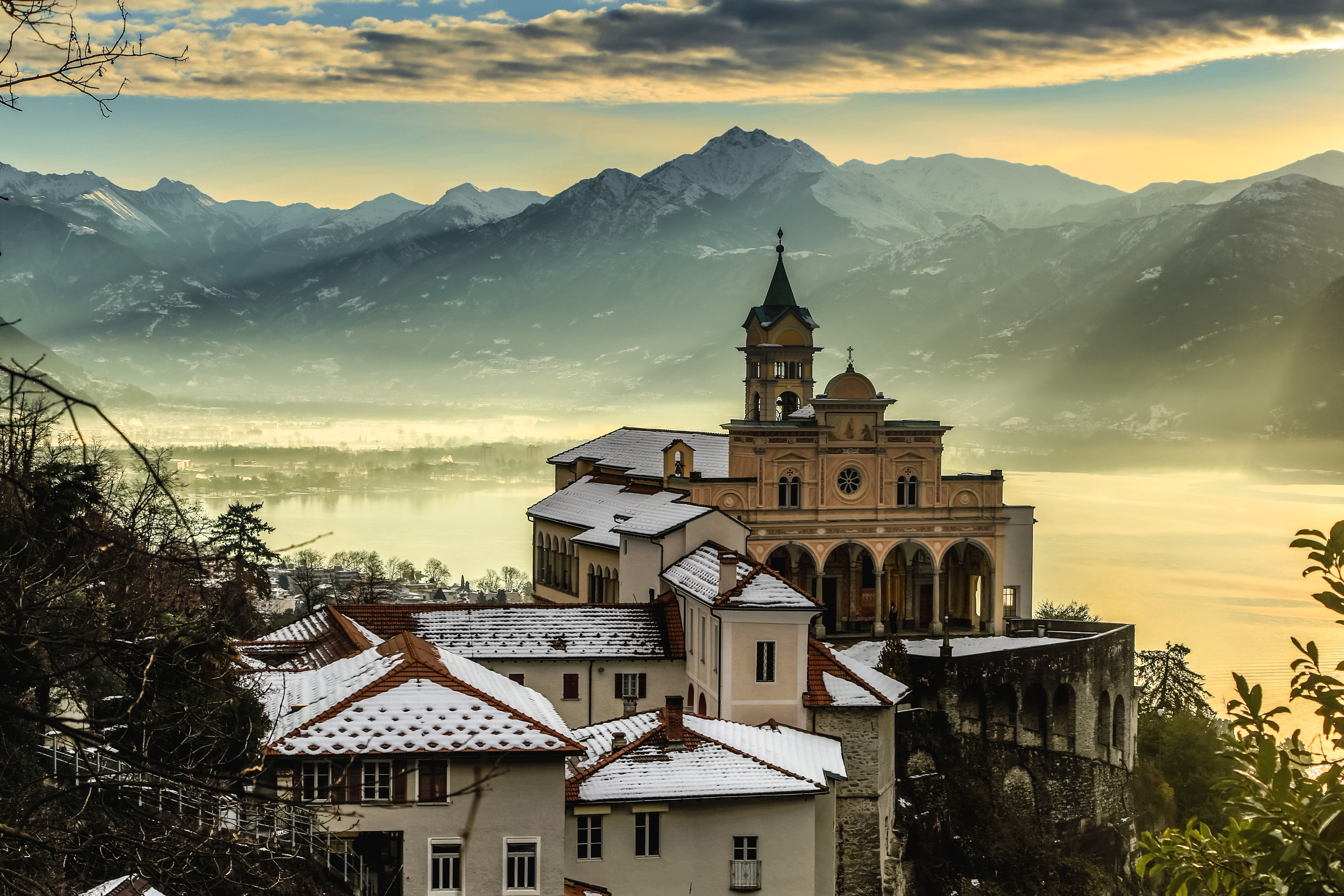 Madonna del Sasso im Winter in Locarno