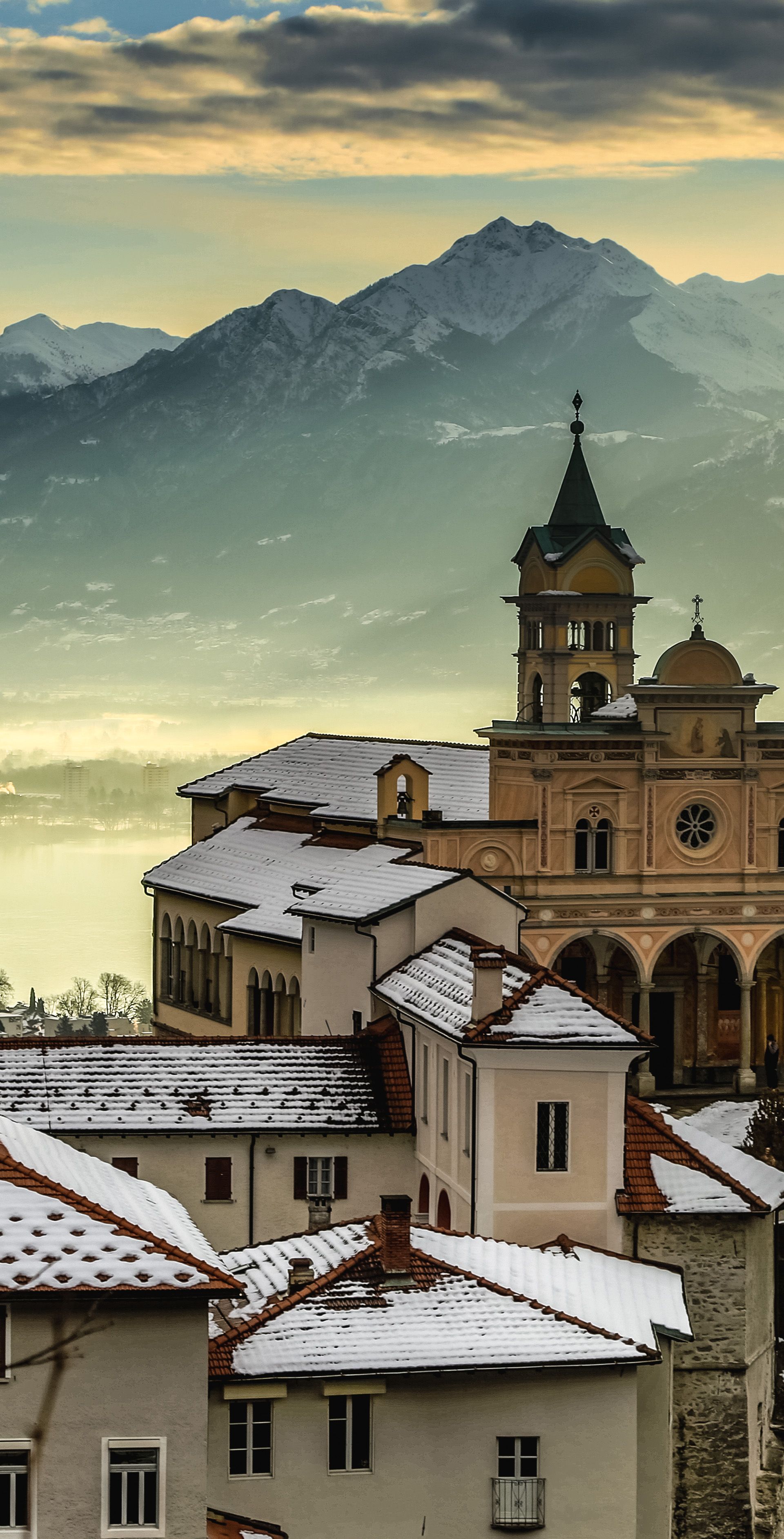 Madonna del Sasso im Winter in Locarno