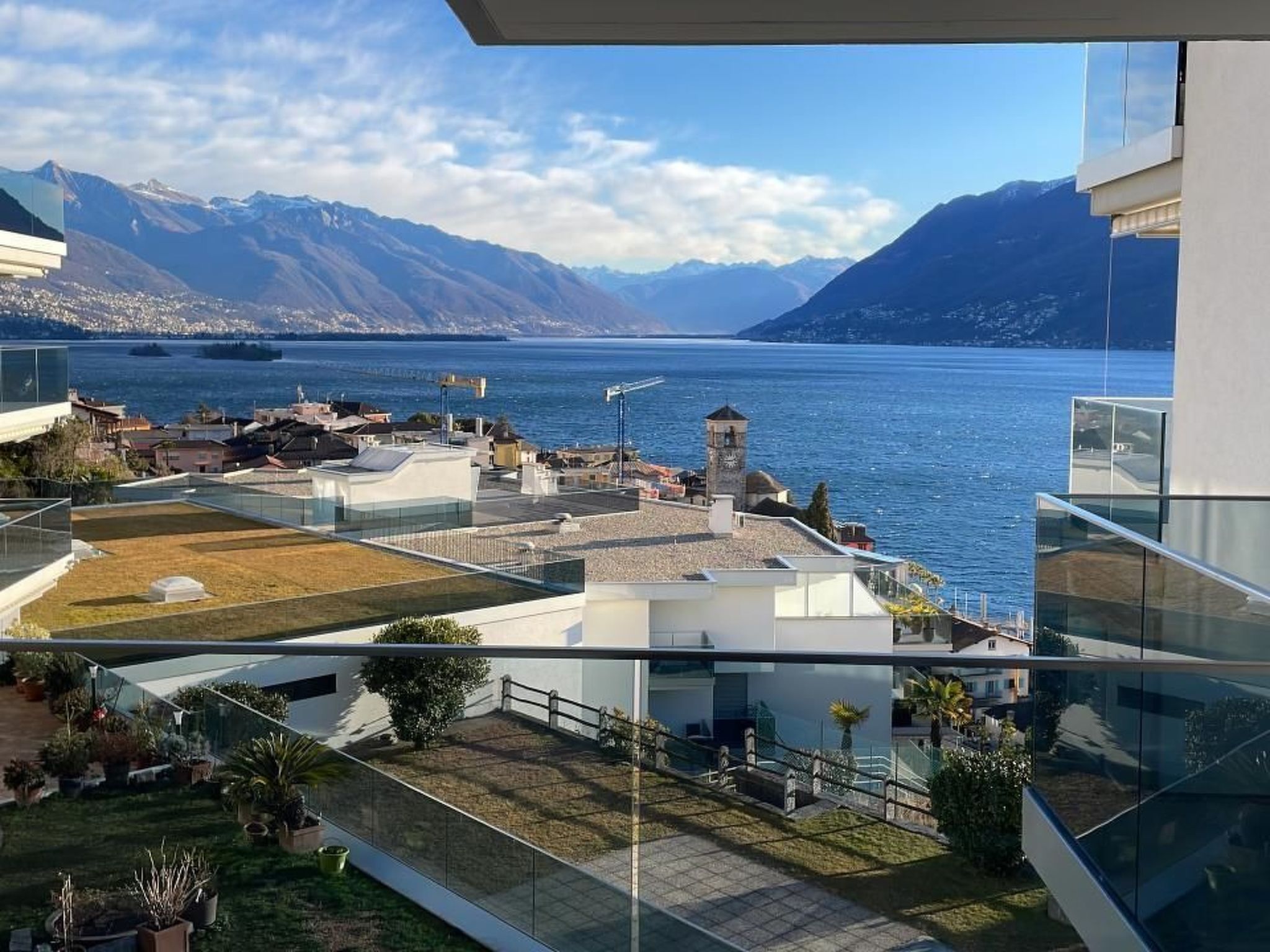 interhome-Lago Moments