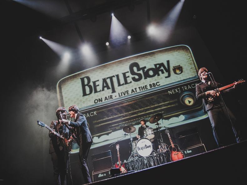 Beatles Days (2)