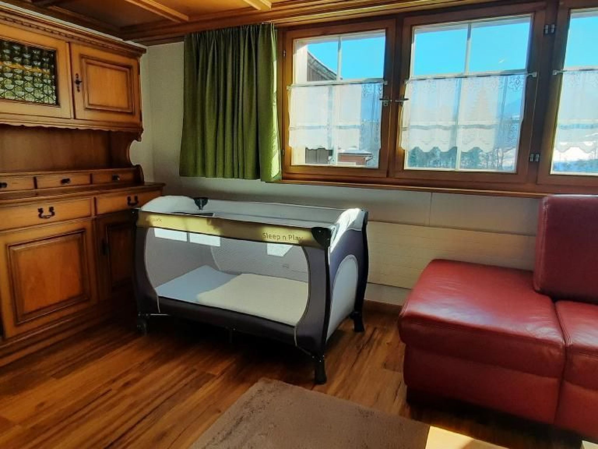 interhome-Gemütliche und geräumige Ferienwohnung