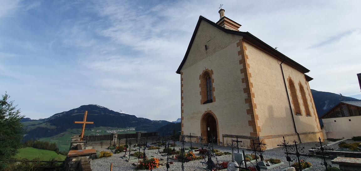 Pfarrkirche Sontga Maria Madlagna