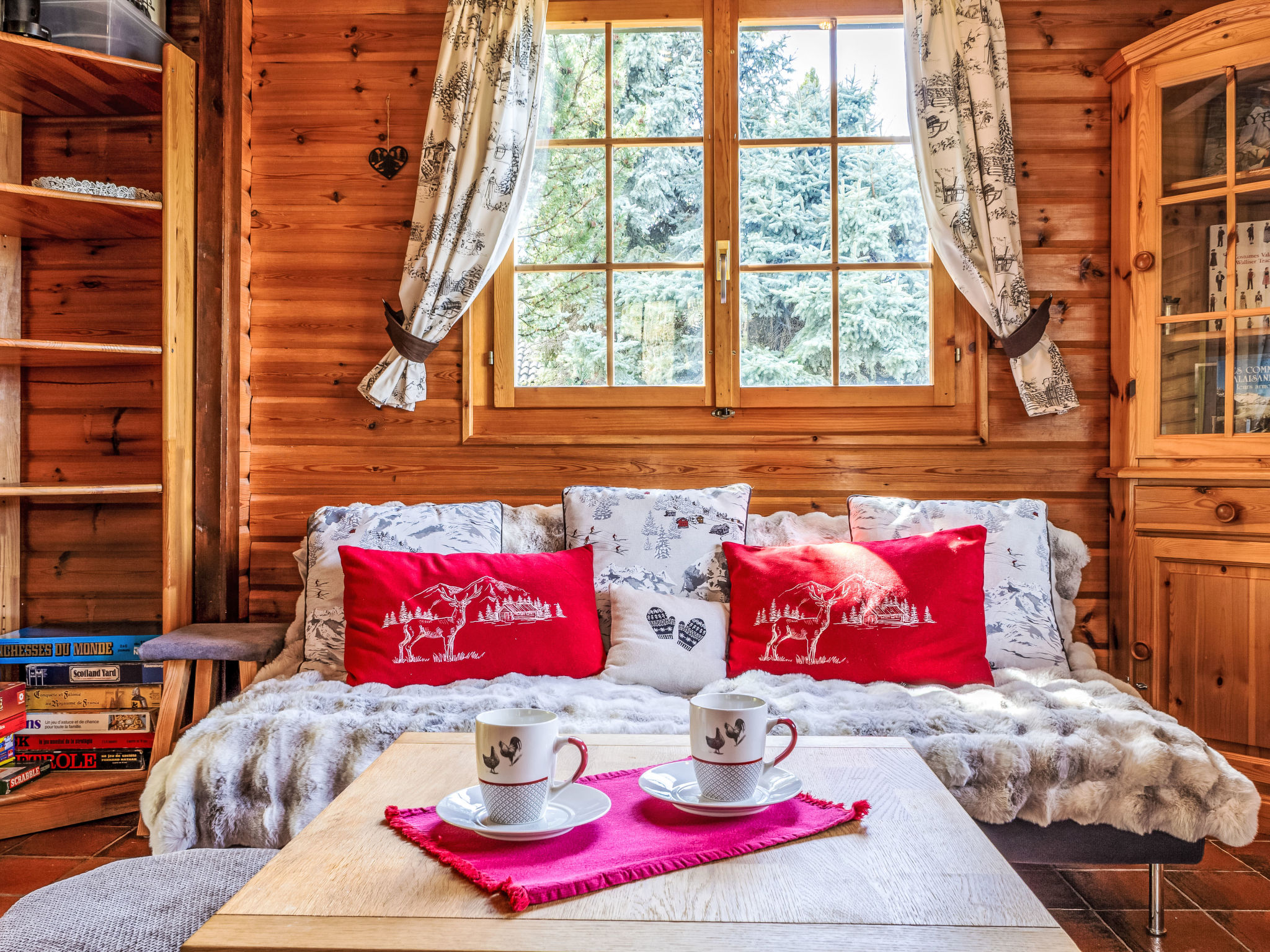 interhome-Chalet Le Trèfle