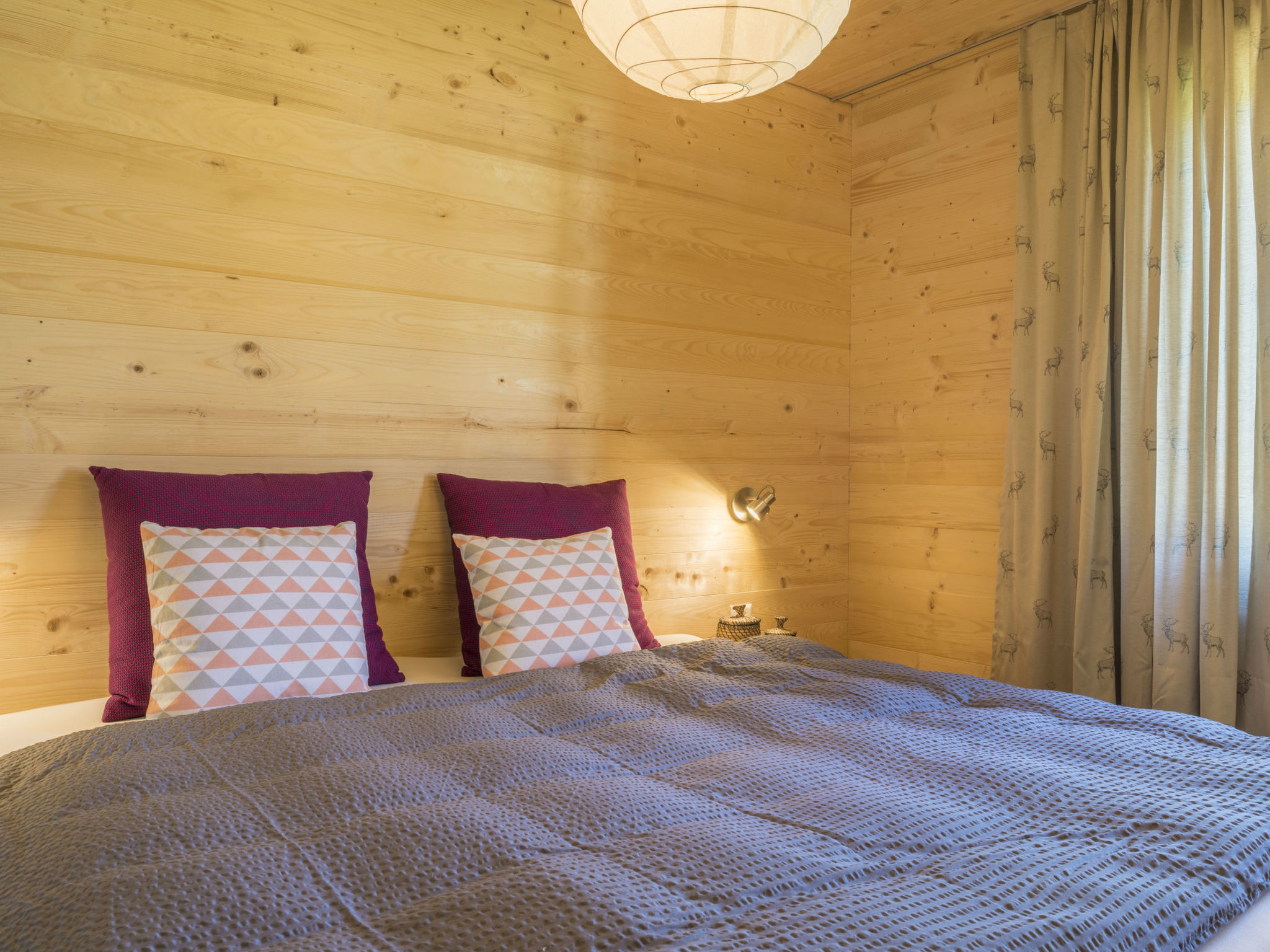interhome-Ferienhaus Regan, Obersaxen-Valata, (Surcuolm), 38044B