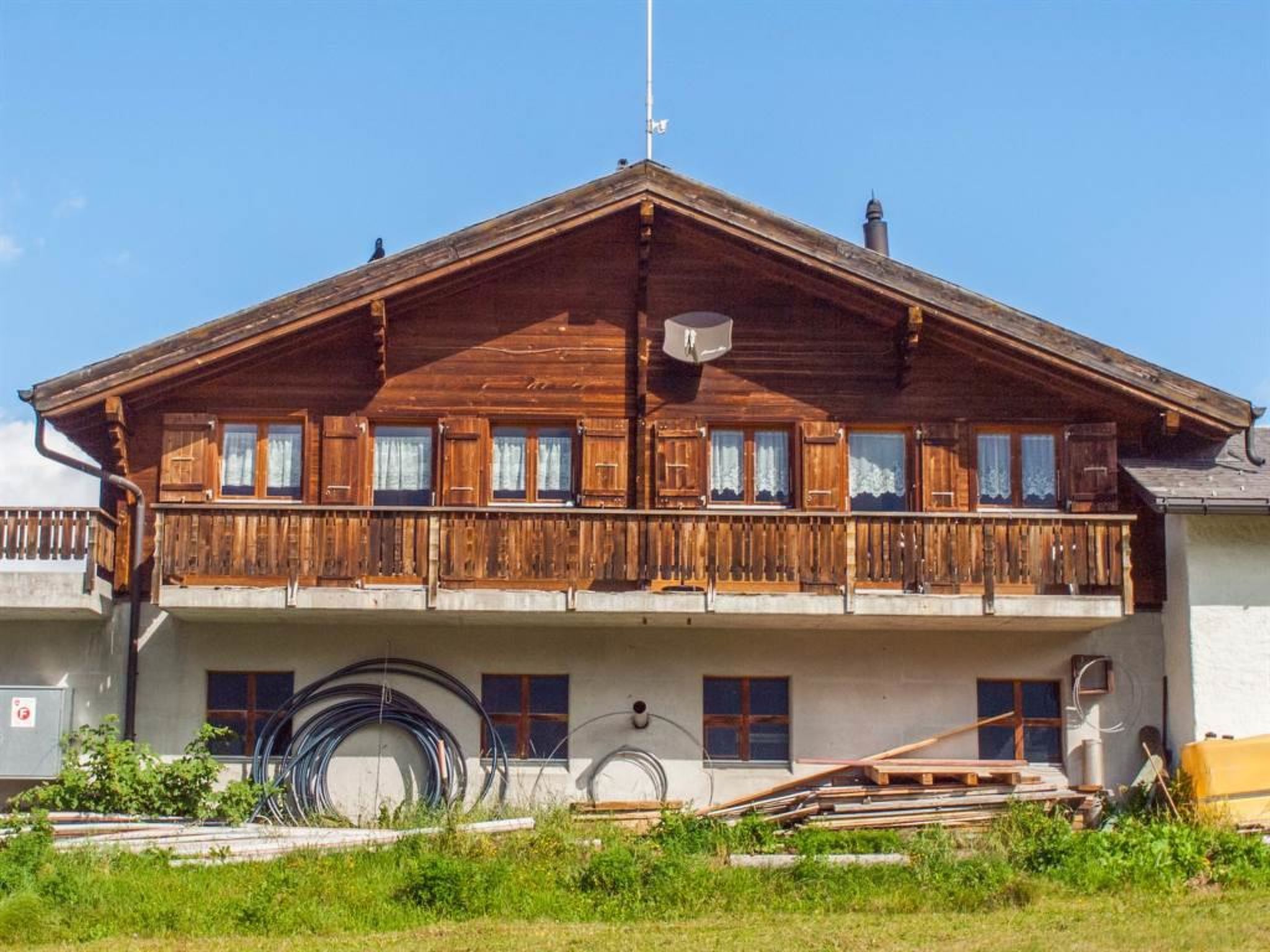interhome-Chalet Skilift Appartement/Fewo, Dusche, WC 5-Bettwohnung
