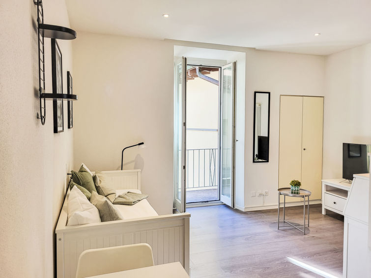 interhome-White Locarno Apt.1