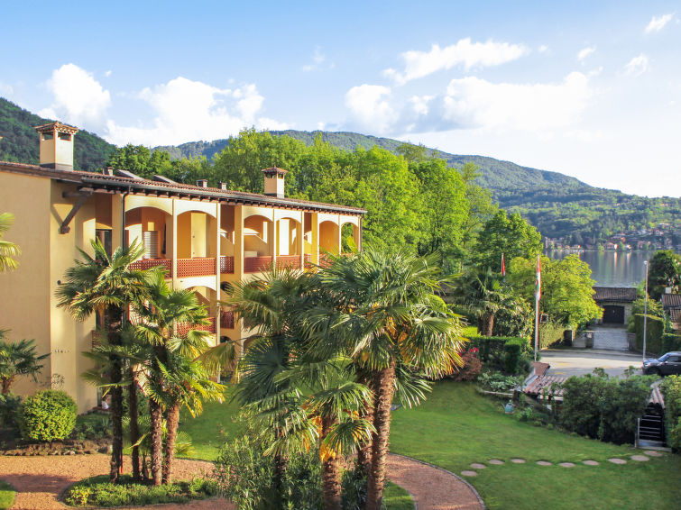 interhome-Residenza Parcolago Apt 203