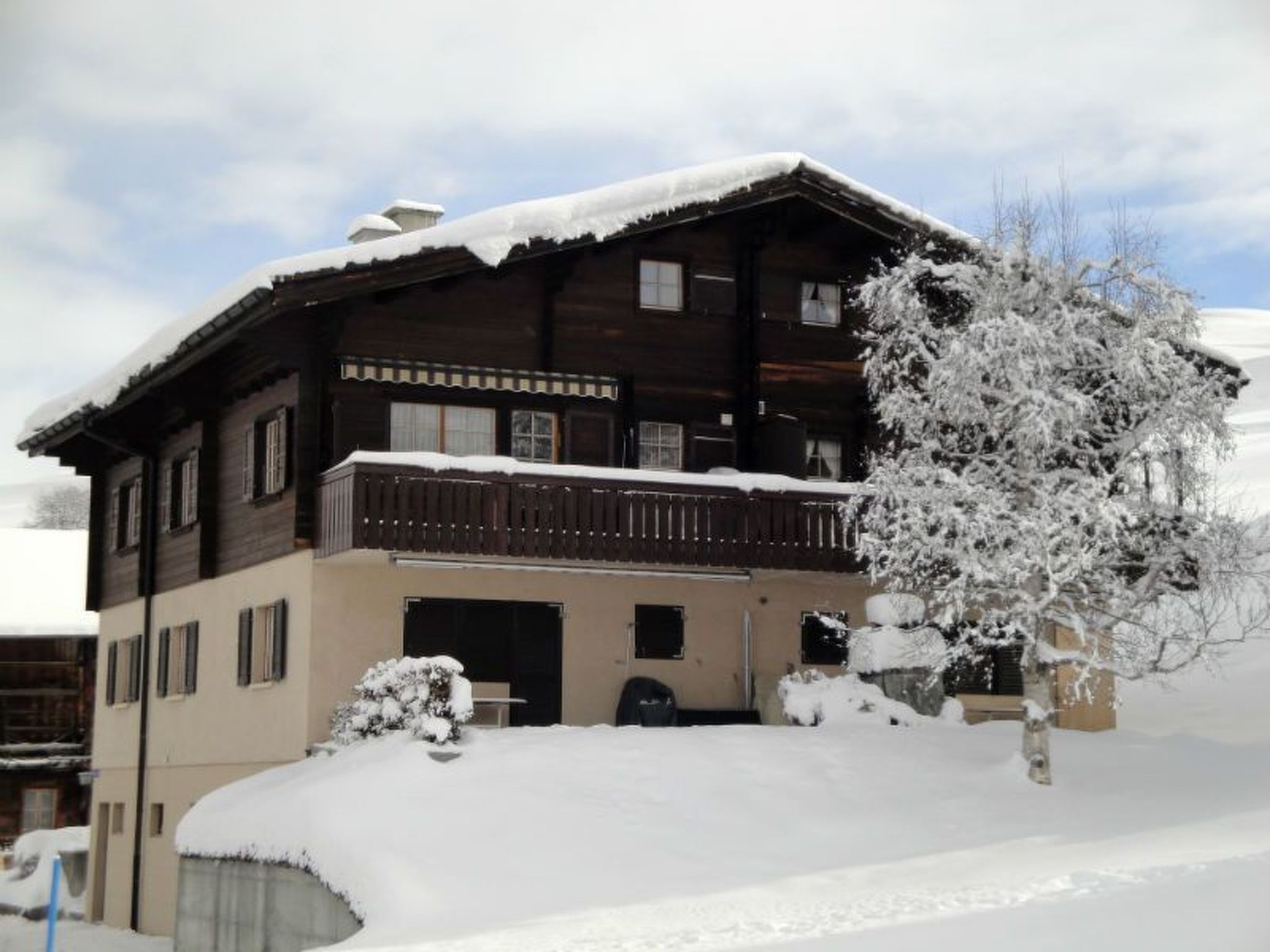 interhome-Gadola, Obersaxen-Meierhof, (Obersaxen), 34069B