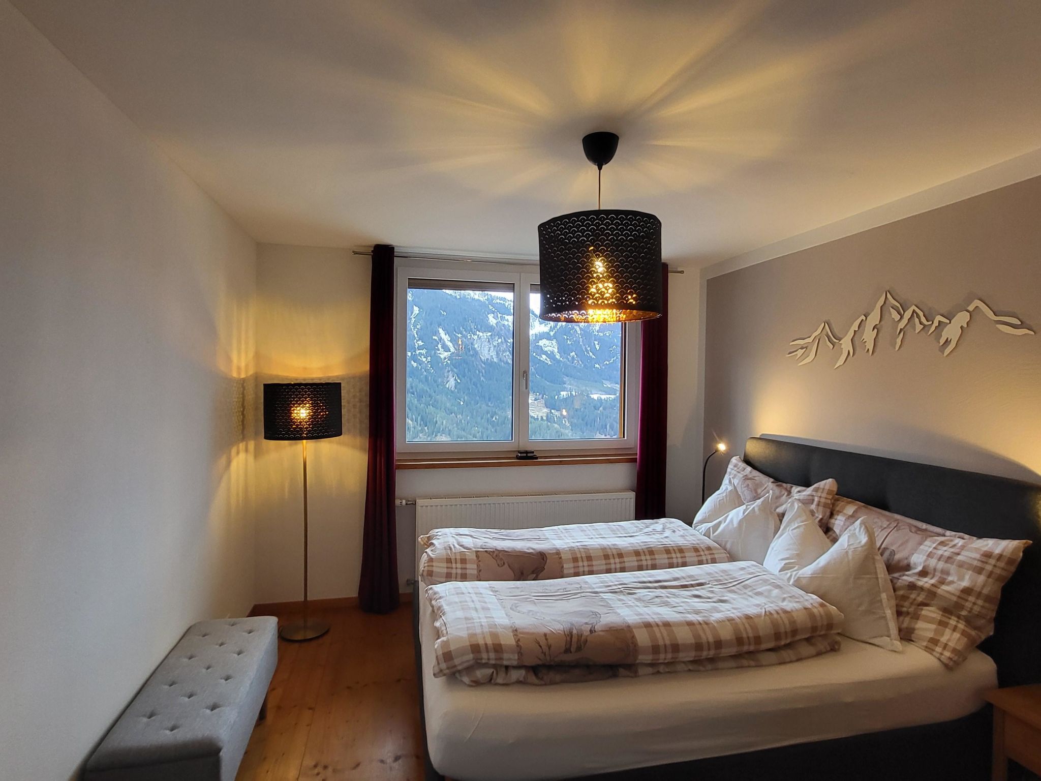 interhome-SWISS Chalet Bergoasa Appartement/Fewo, Dusche und Bad, WC, 4-Bettwohnung