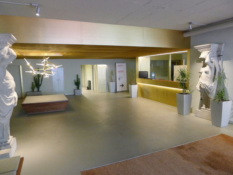 BHMS City Campus - 40F2E9892D621EE785C2E8F0C01FDB8C