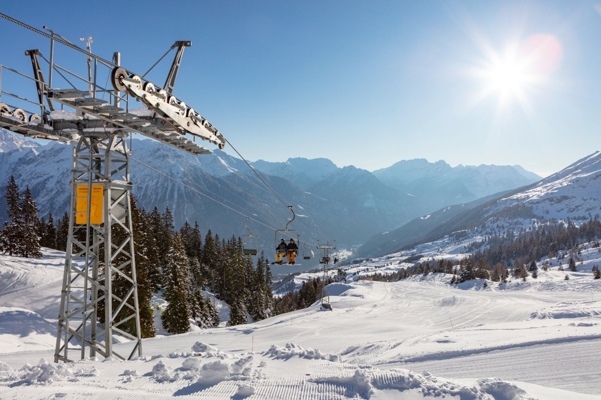 mys-Amici del Nara SA - Impianti turistici Nara (Seilbahn)-Nara Chairlift