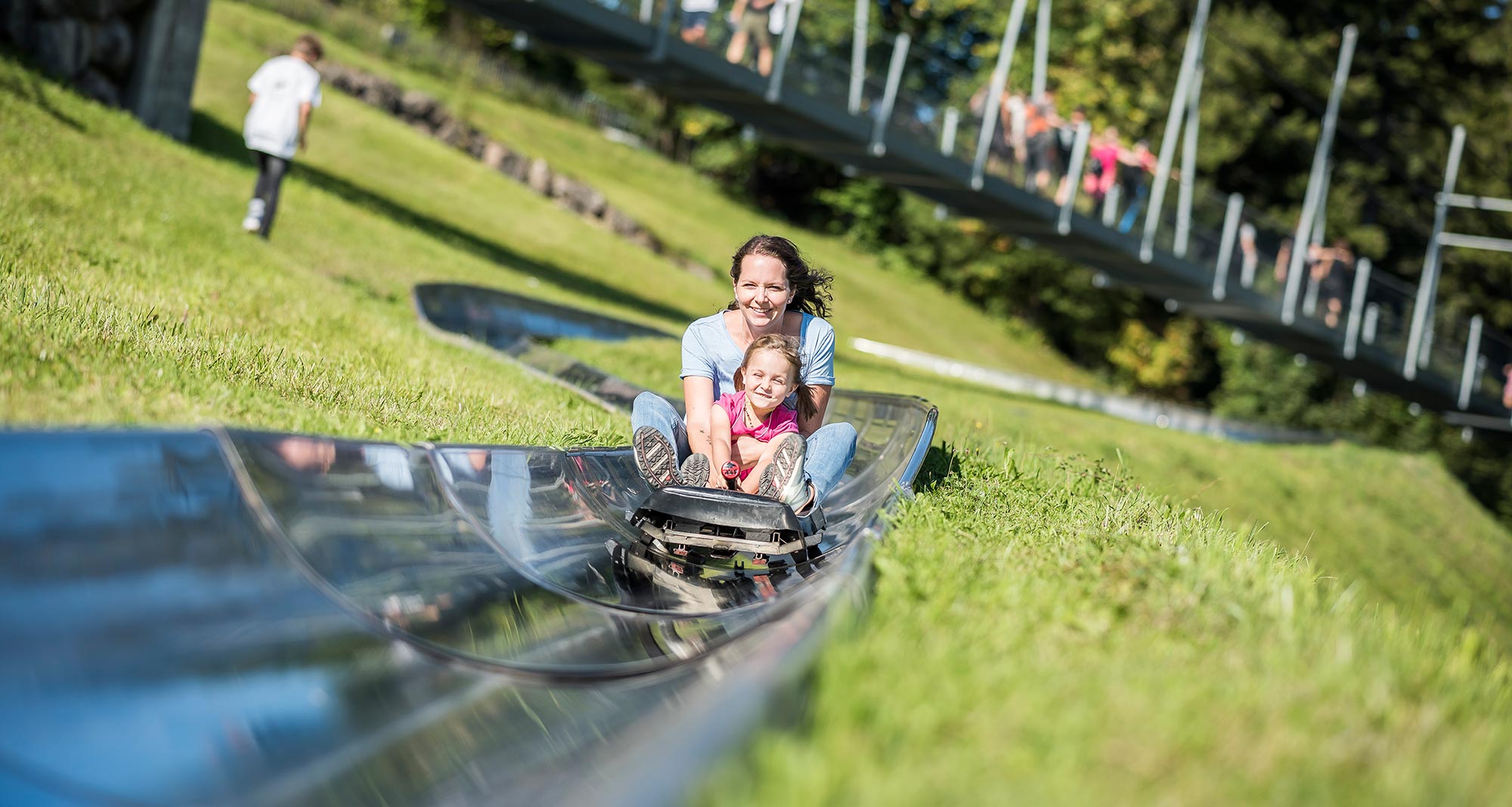 Rodelbahn auf dem Sattel-Hockstuckli / Voralpen-Express, SOB