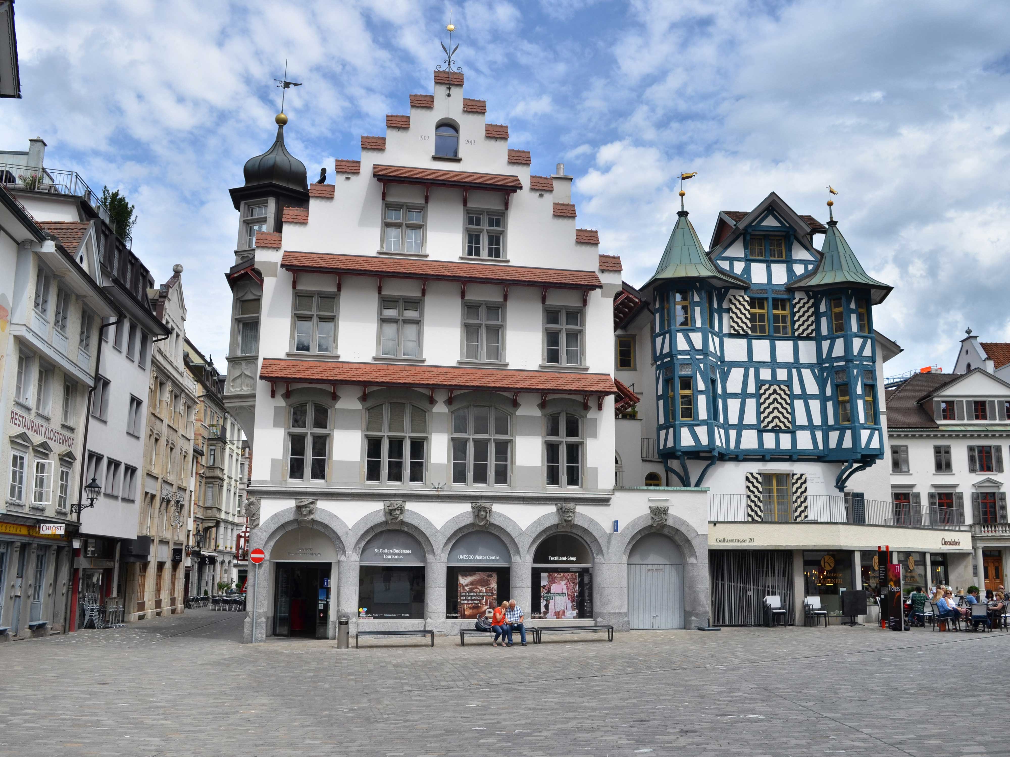 mys-Medicine in old St.Gallen-import_93d671f5-ab0f-43dd-9d96-e1bf498a4a56.jpg