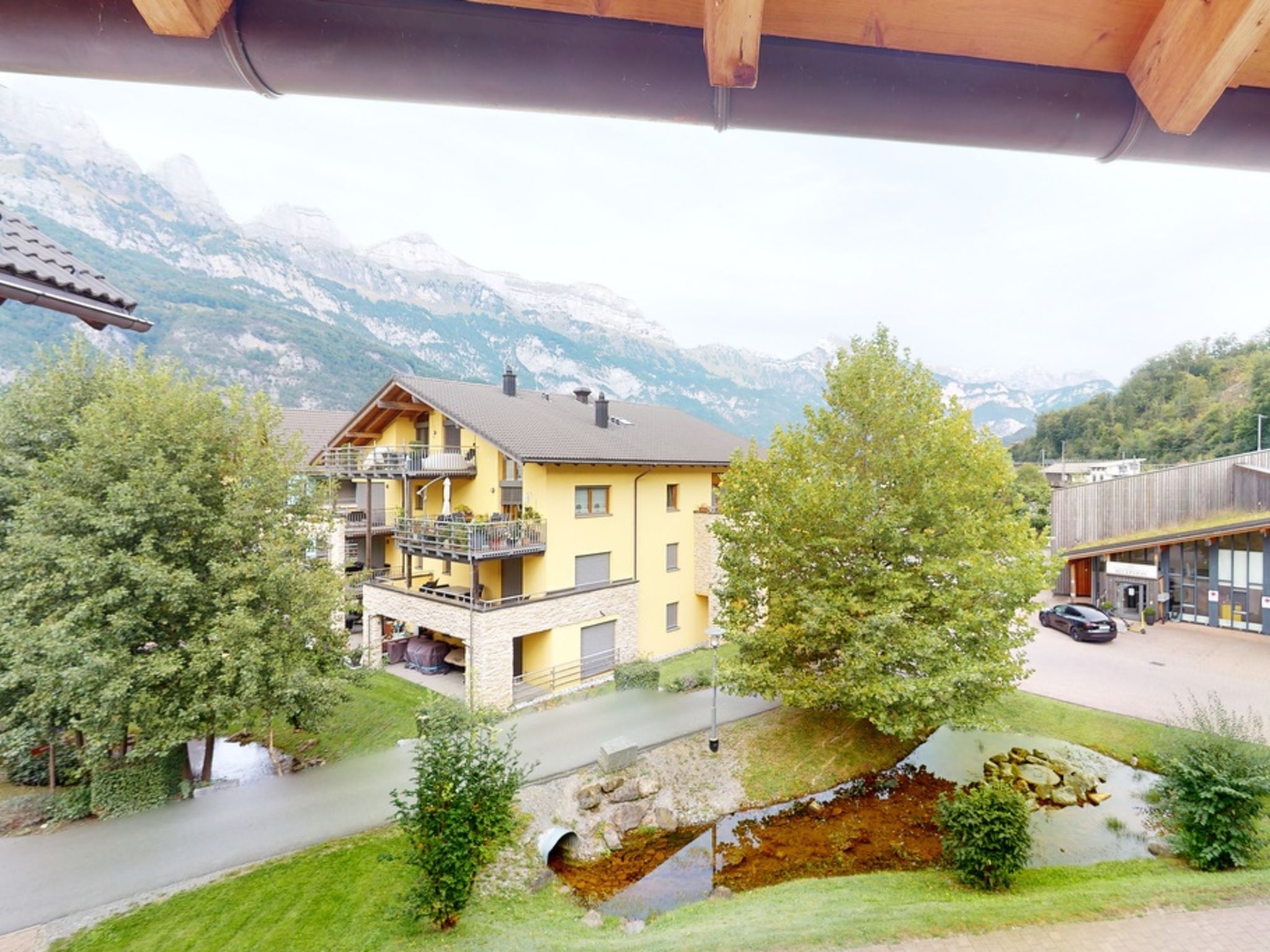 interhome-Walensee House & Apartments, (Unterterzen),