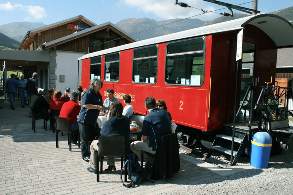 VFB-NWCH-Barwagen Realp
