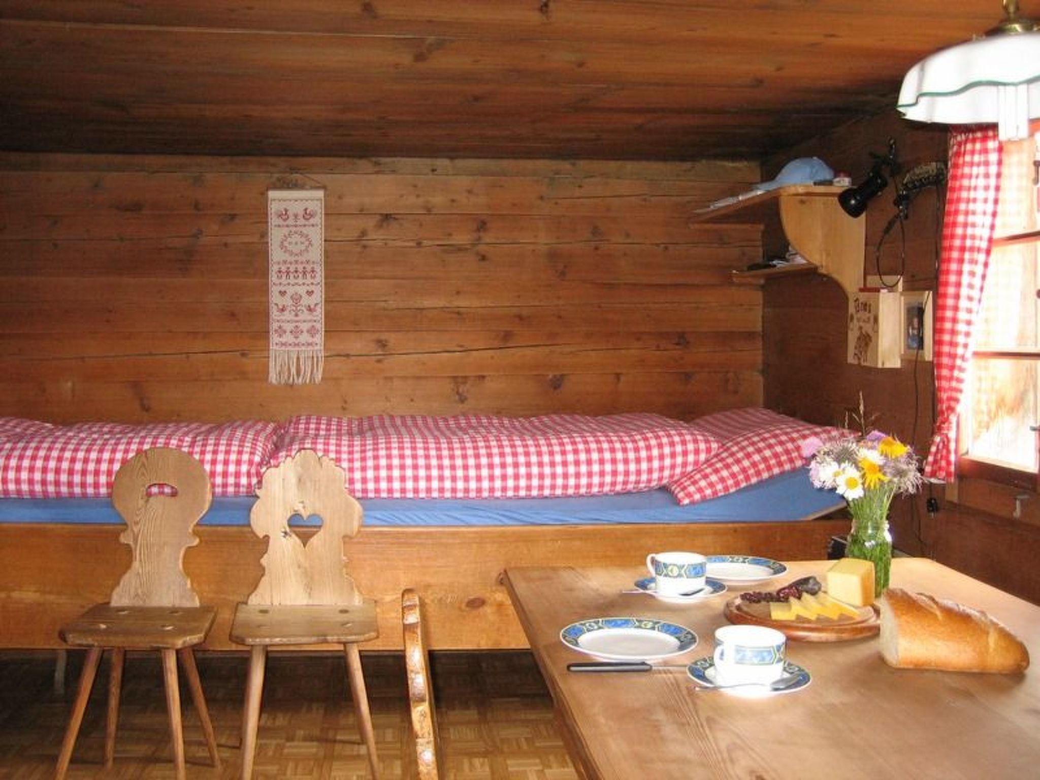 interhome-Maiensäss Dros, (Mathon),