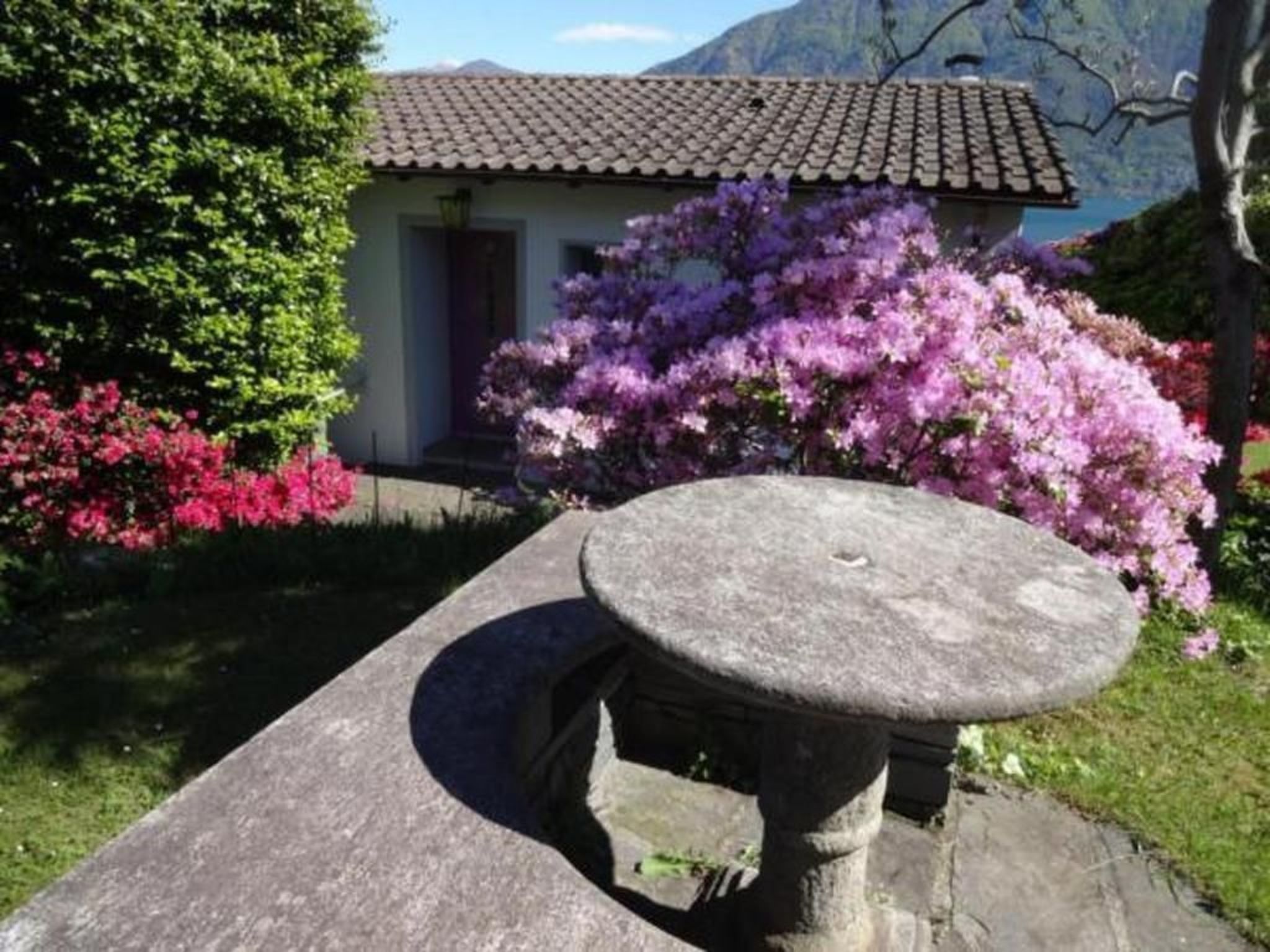interhome-Öko-Haus G, Schwimmbad Garten herrlicher Seeblick