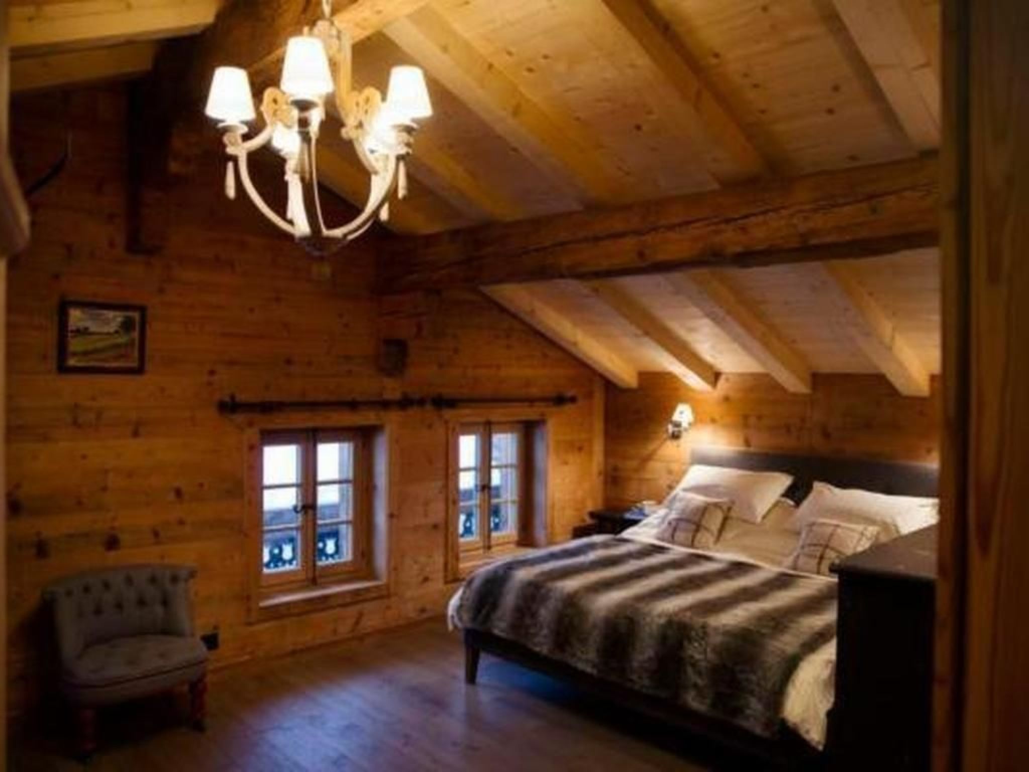 interhome-Authentisches Schweizer Alpenchalet aus dem 18.