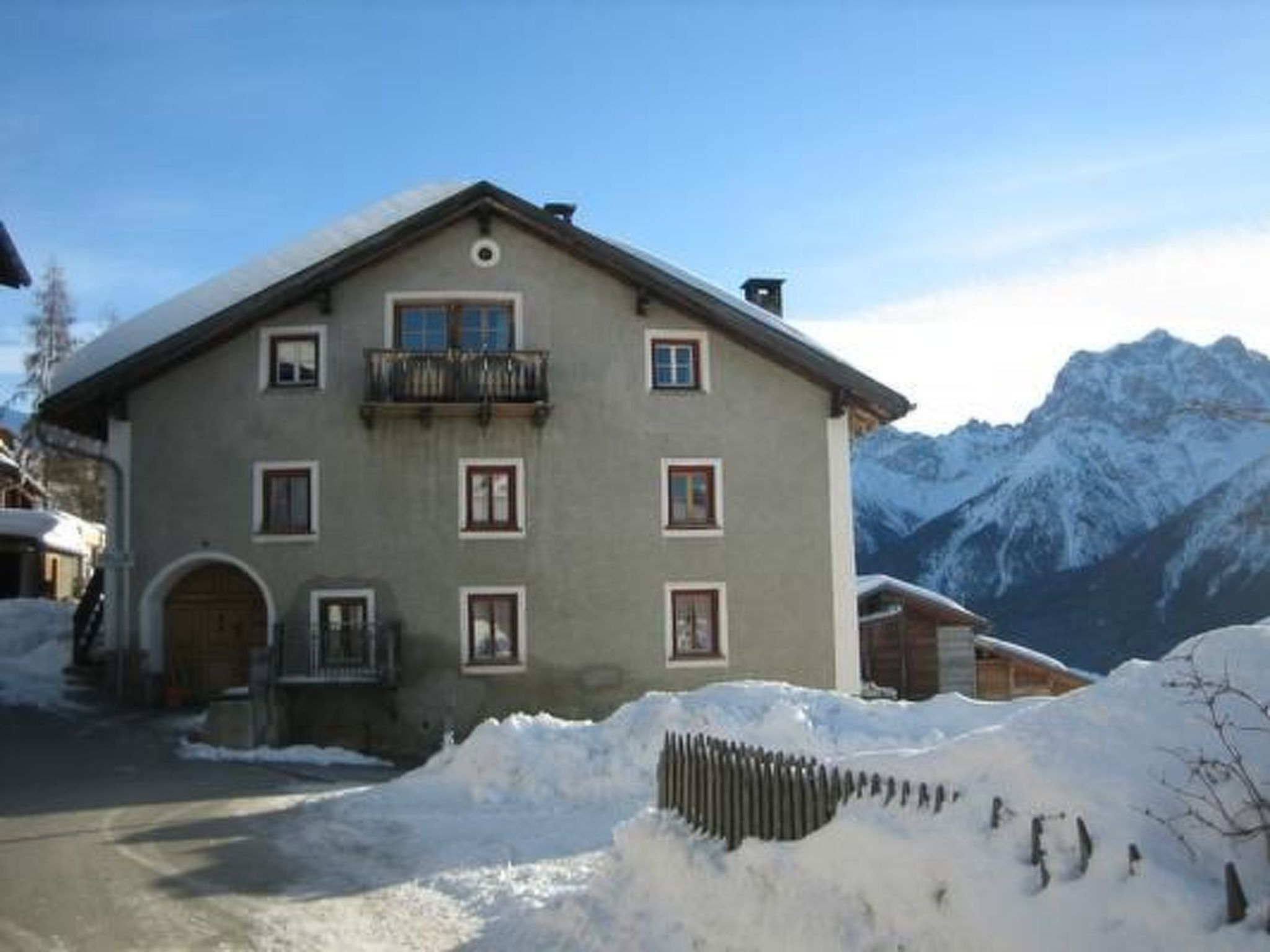 interhome-Chasa Munt Fallun 3, (Ftan)