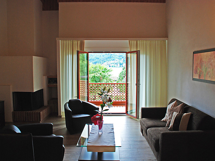 interhome-Residenza Parcolago Apt 203