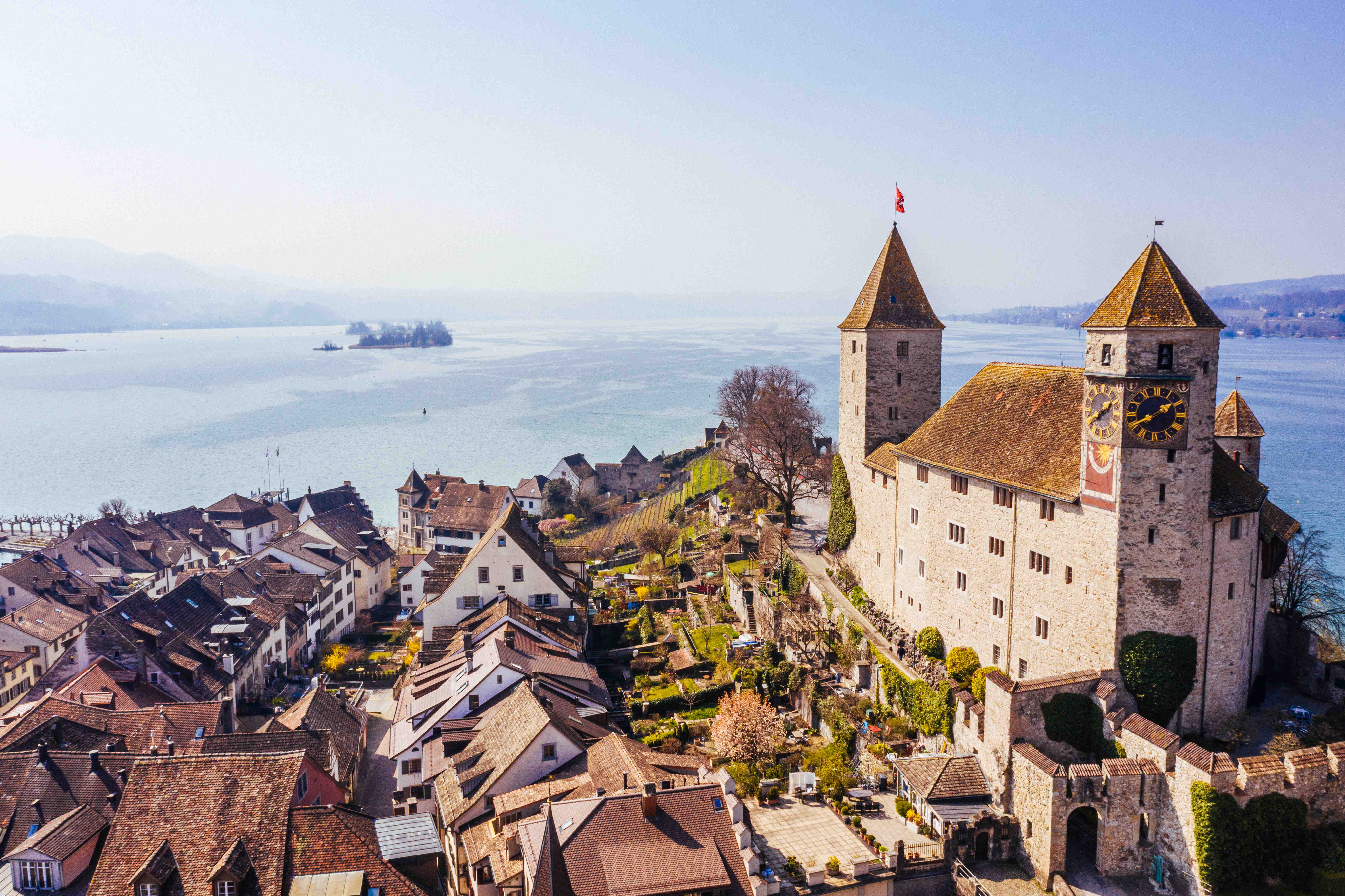 Beim Schloss Rapperswil kann man eine Besichtigung machen