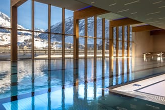 Radisson Blu Hotel Reussen in Andermatt Innenansicht / Treno Gottardo