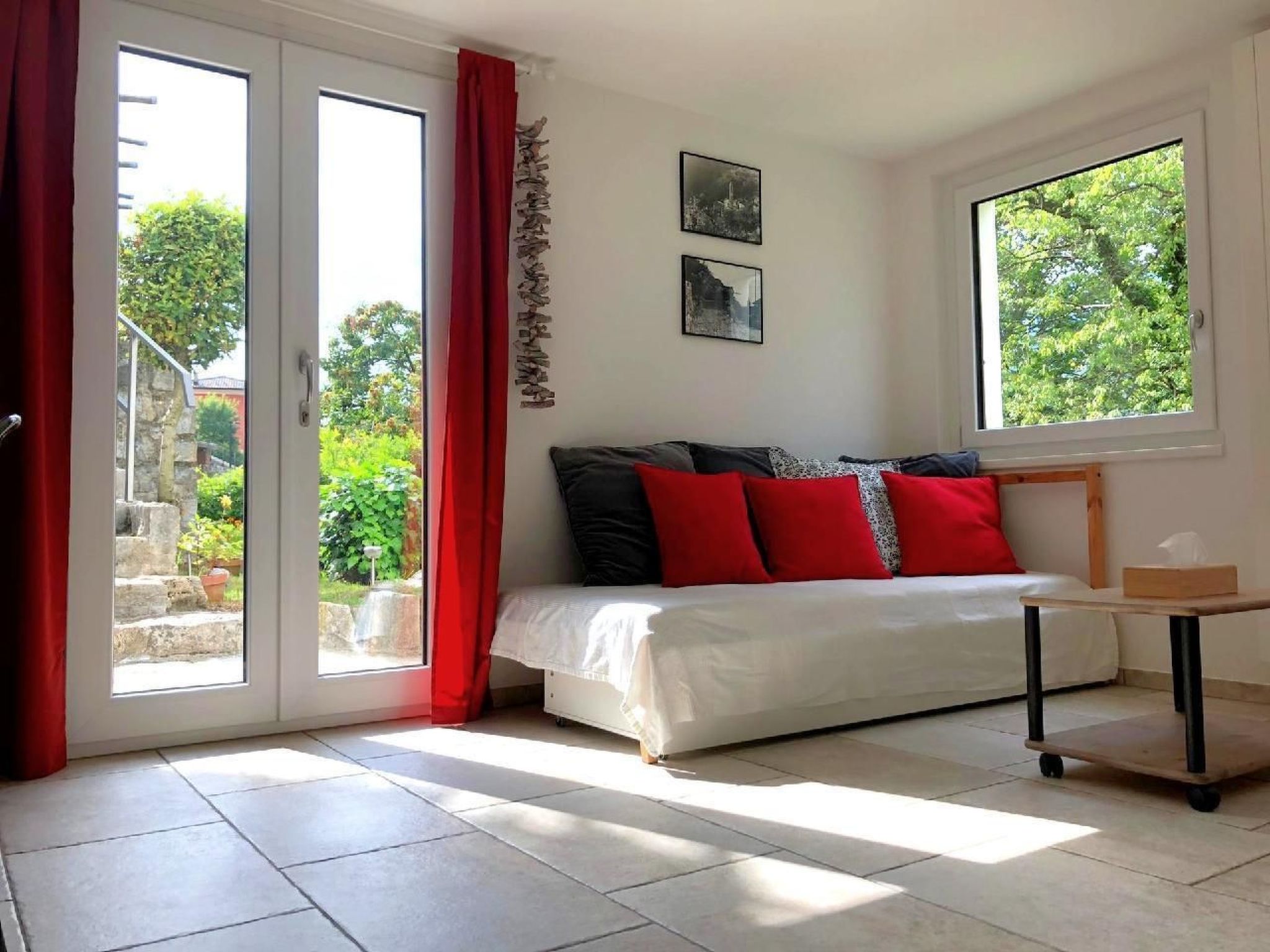 interhome-mit Bergblick