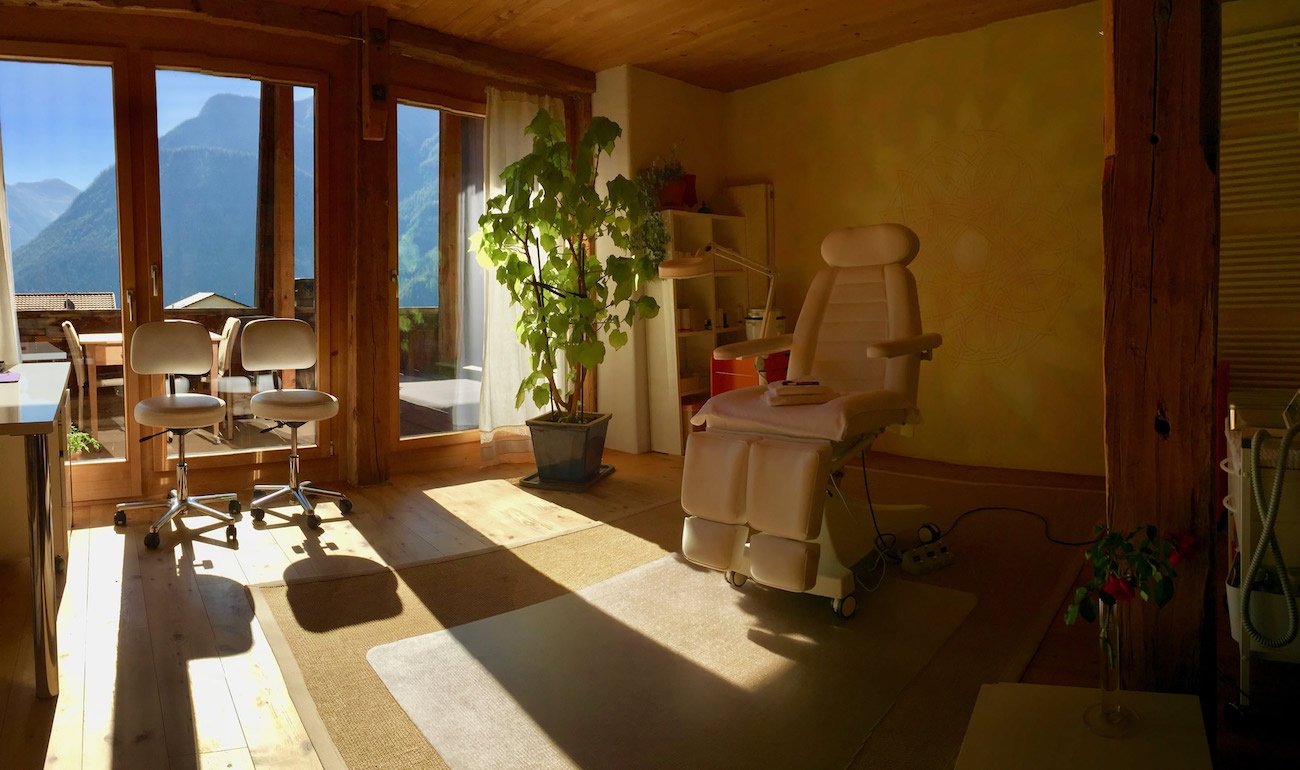 Naturkosmetik und Massage-Behandlungen – Ursina Margadant