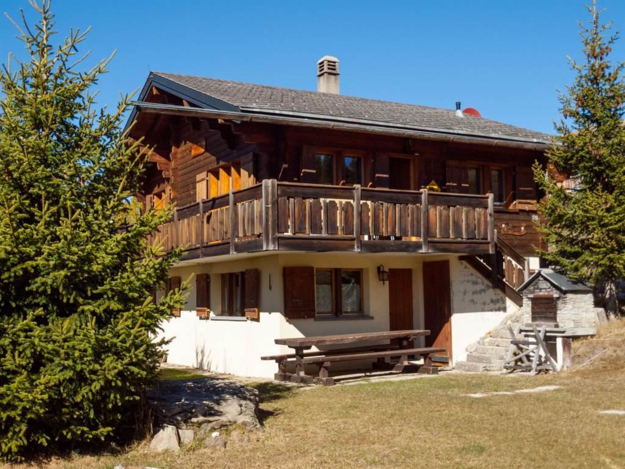 interhome-Chalet Fridi 4-Bettwohnung, Dusche, WC 4-Bettwohnung Erdgeschoss