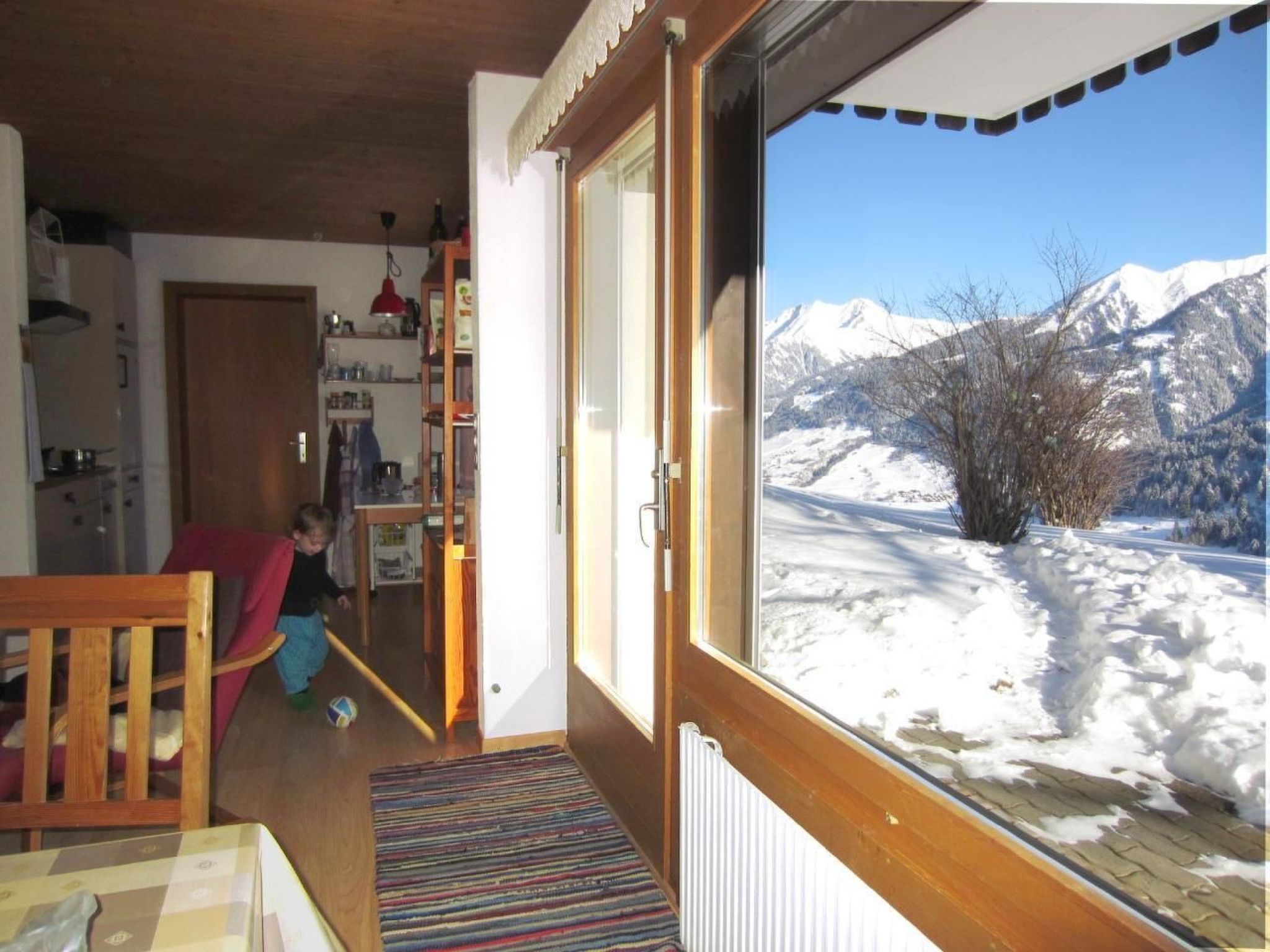 interhome-Sonnige Ferienwohnung mit Terrasse,idyllische Lage
