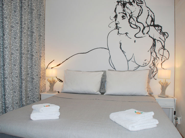 305 Romantik - 40F2E989250A1ED8AFB55341C2A3F890