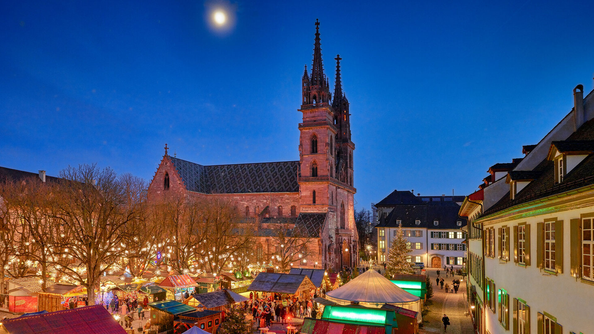 Basel - Weihnachtsmarkt Münsterplatz - Winter - SOB