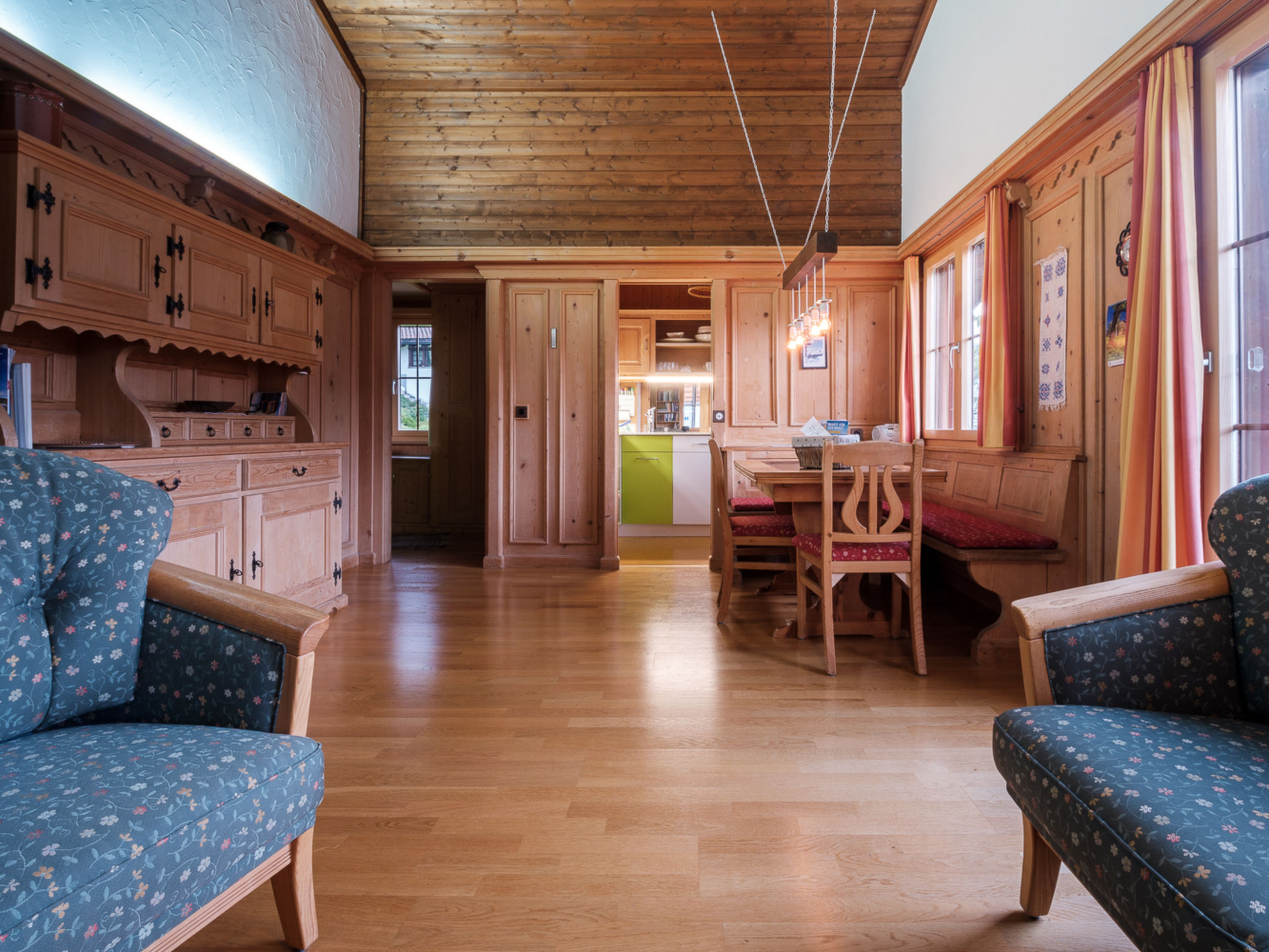 interhome-Tingalina Reichlin, (Sedrun), 122.01/.02