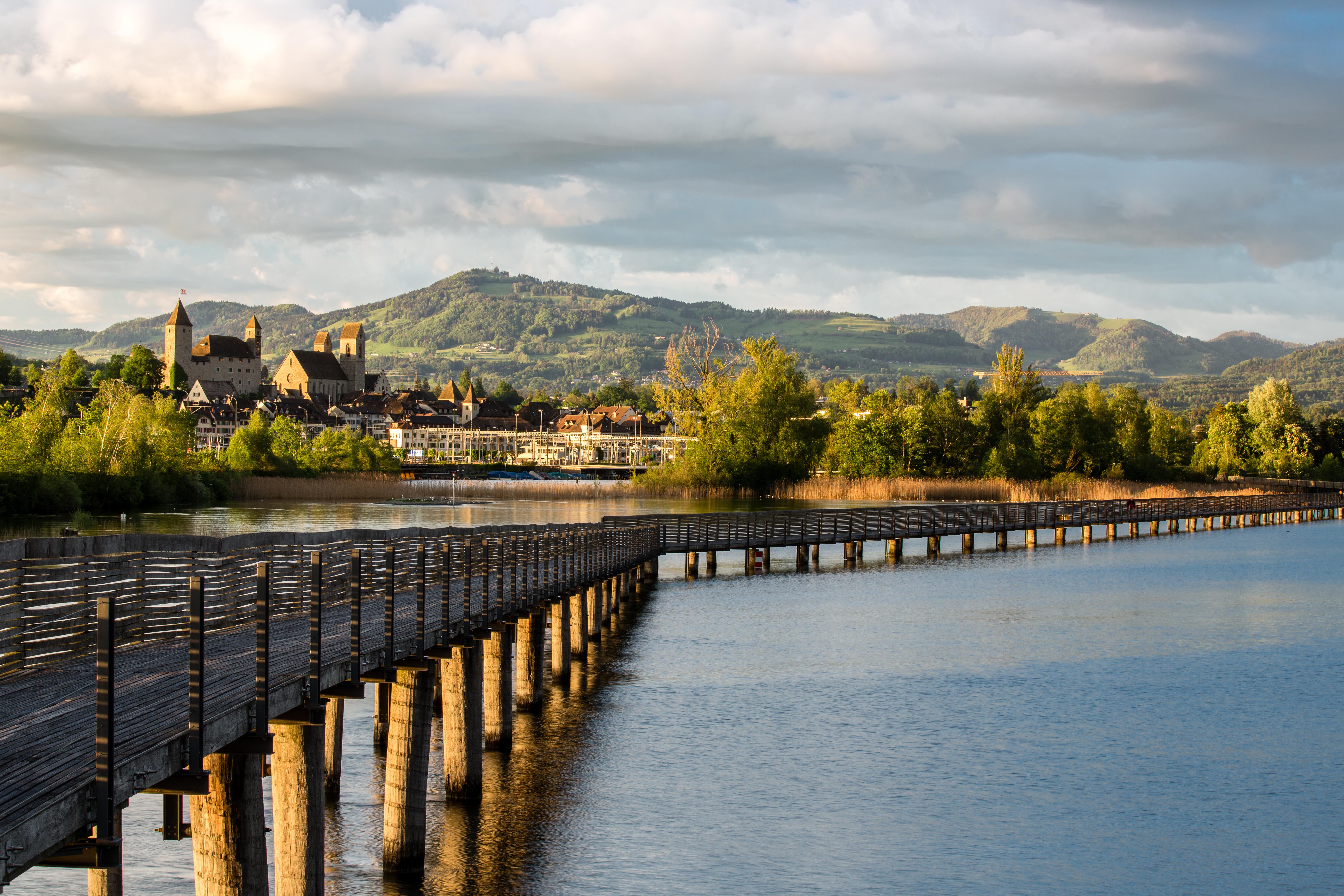 Rapperswil Hurden Holzsteg - Green Days