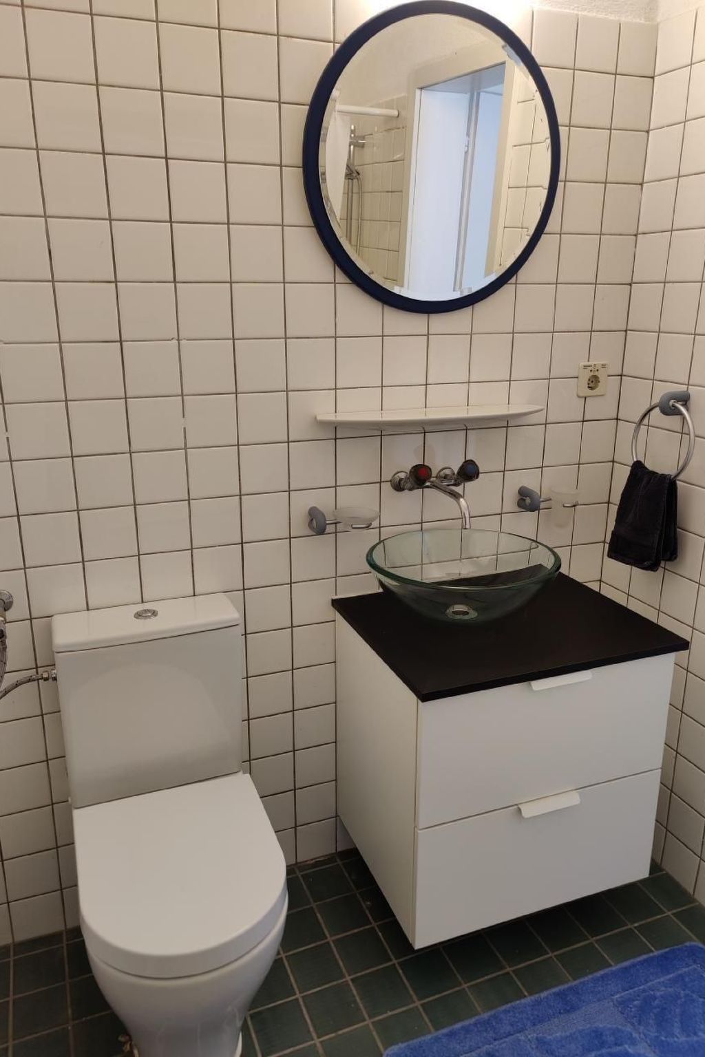 interhome-Studio mit Bad und Kitchenette