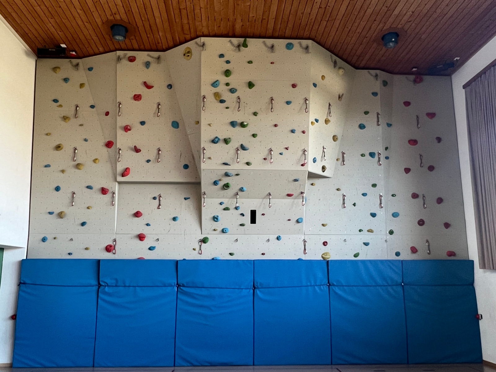 Indoor Kletterwand, Siat