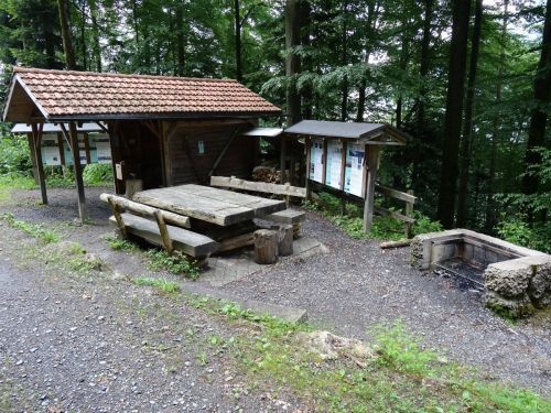 Grillstelle Via Silva, Arth