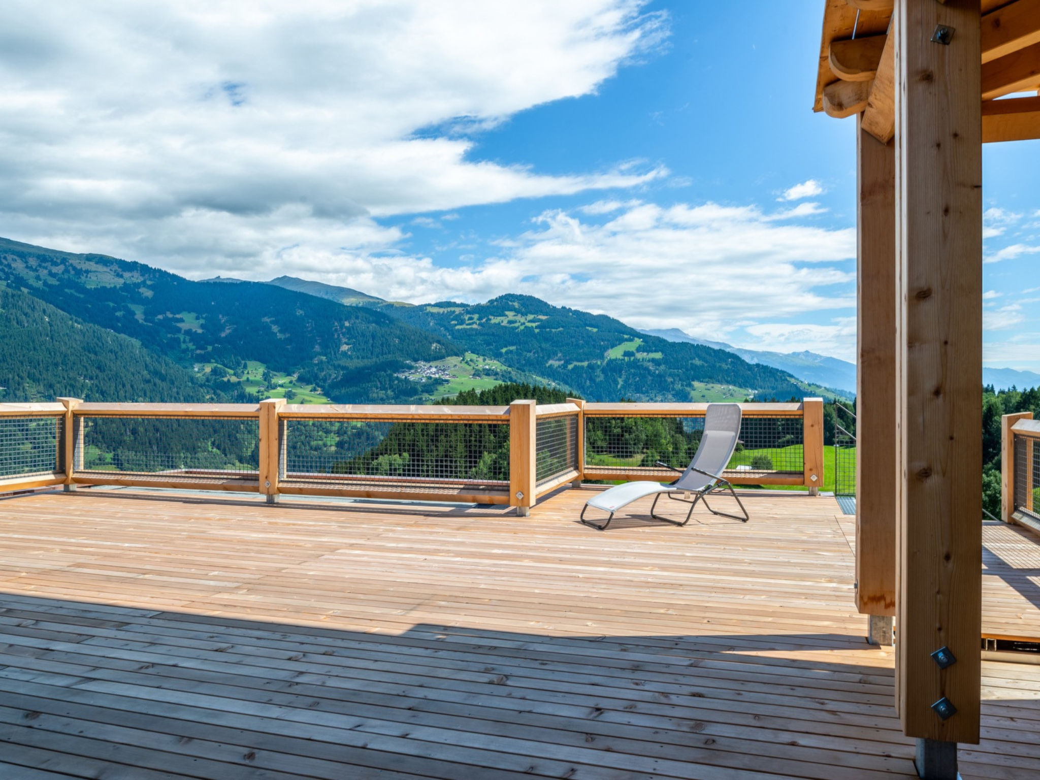 interhome-Ferienhaus Regan, Obersaxen-Valata, (Surcuolm), 38044B