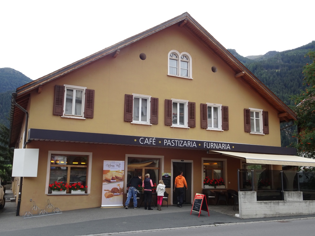 CAFÈ - PASTIZARIA - FURNARIA Caterina Bott