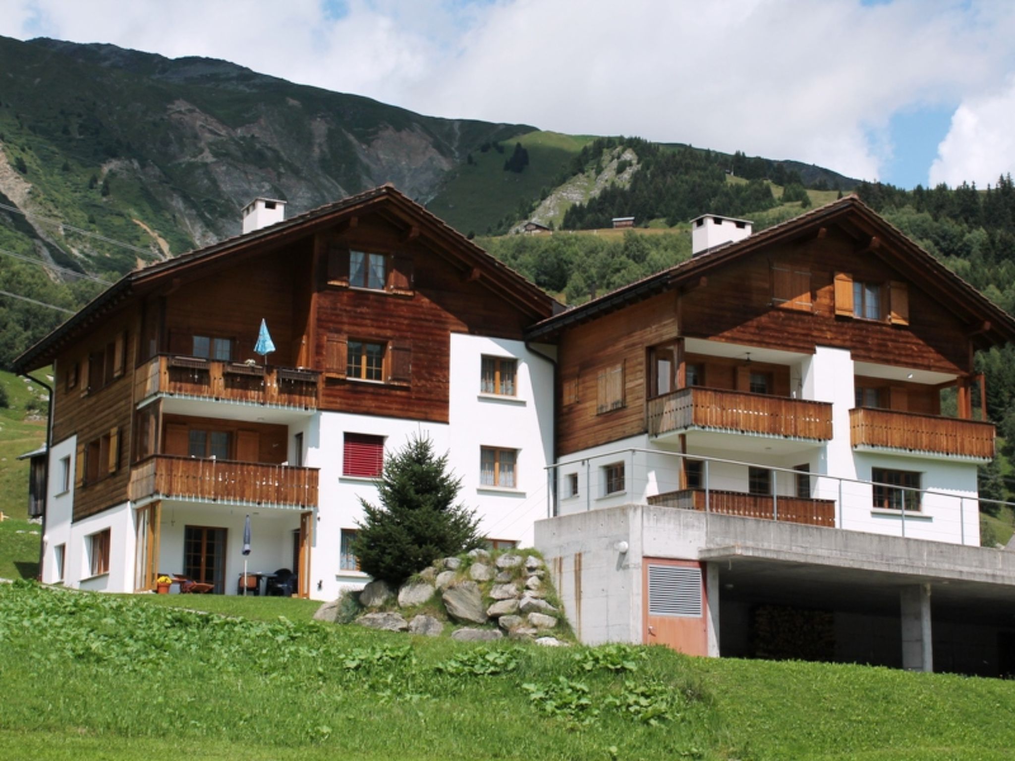 interhome-Tgèsa Garnetsch No. 1 Young, (Sedrun), 170.01