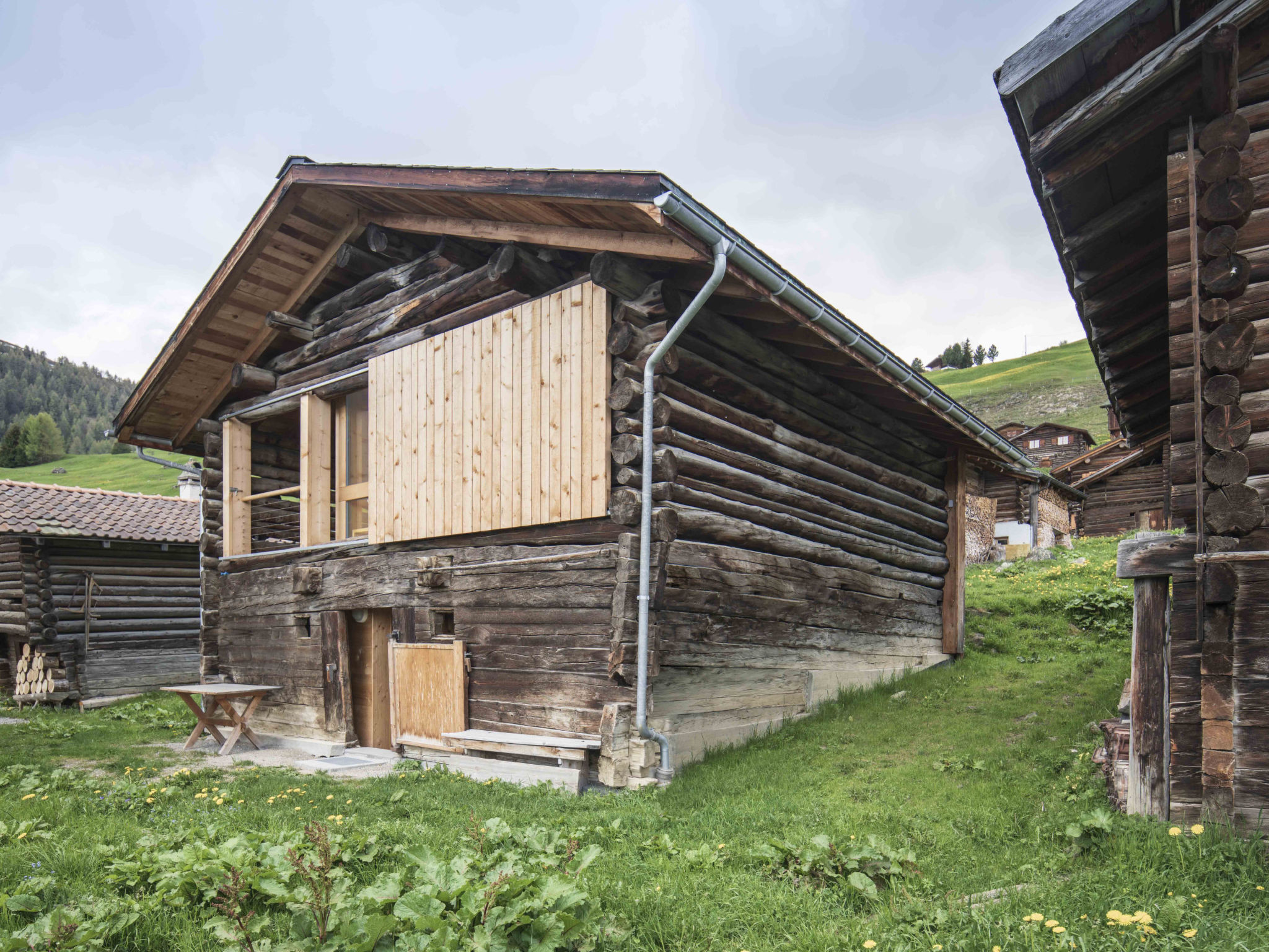 interhome-3001 Ferienhaus Mutten