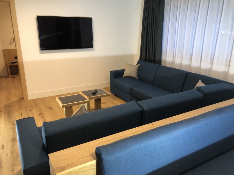 interhome-Catrina 3-Zimmer Premium Apartment