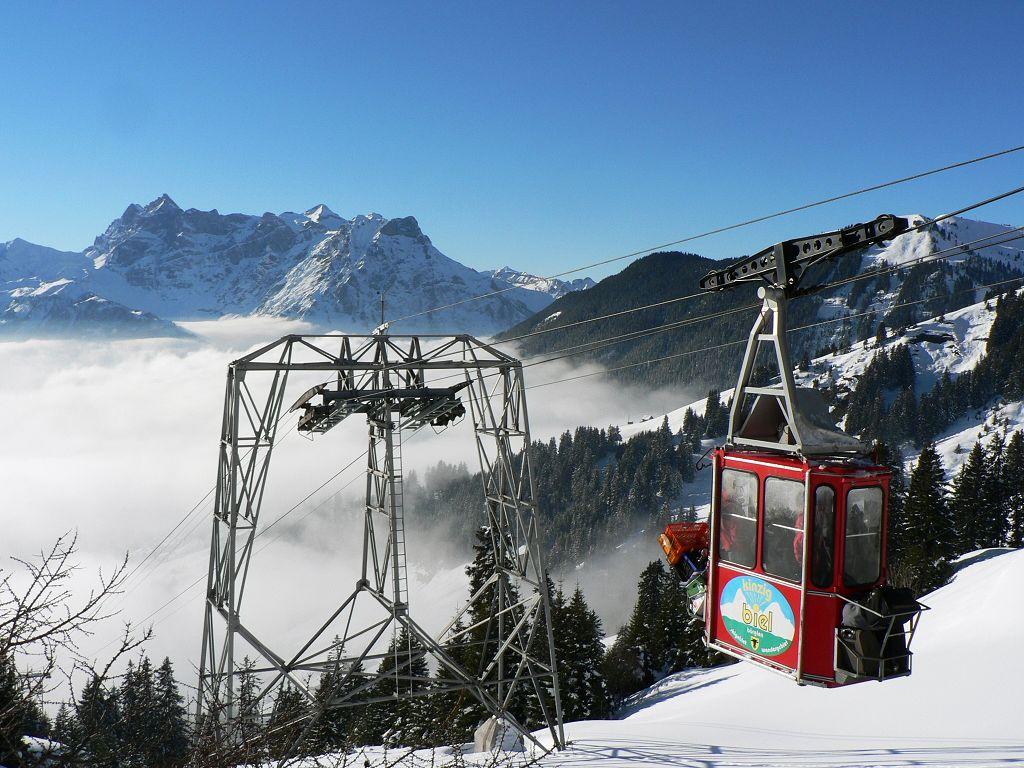 Seilbahn Biel-Kinzig (650 müM)